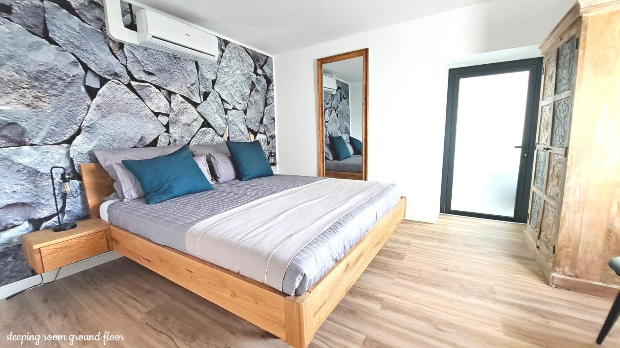 Espirito Do Mar - Premium Villa With Jacuzzi Estreito Da Calheta Kültér fotó
