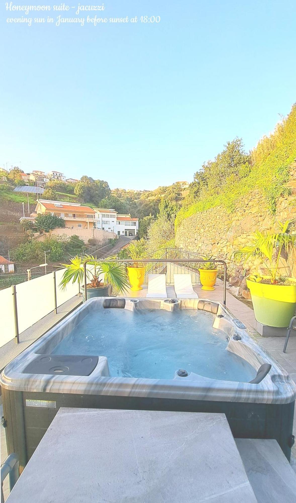 Espirito Do Mar - Premium Villa With Jacuzzi Estreito Da Calheta Kültér fotó